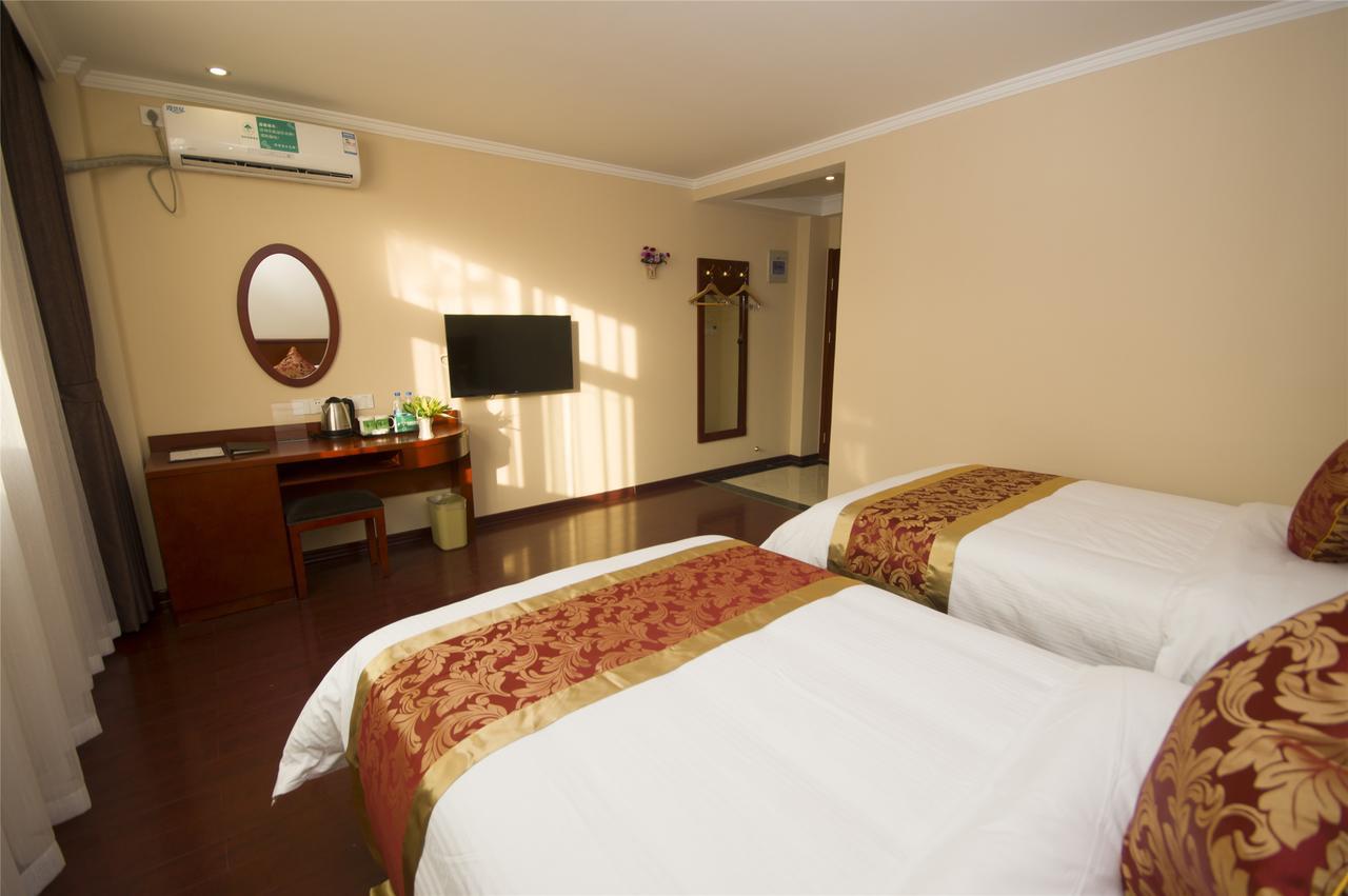Greentree Alliance Inner Mongolia Autonomous Region Xilinhot Beizi Temple Street Hotel Exterior photo